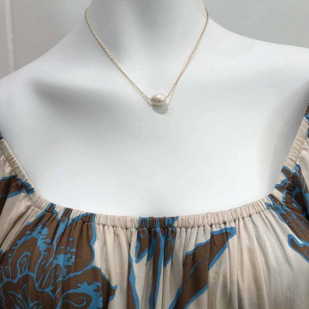 Single Freshwater Pearl on 14k Gold Filled necklace